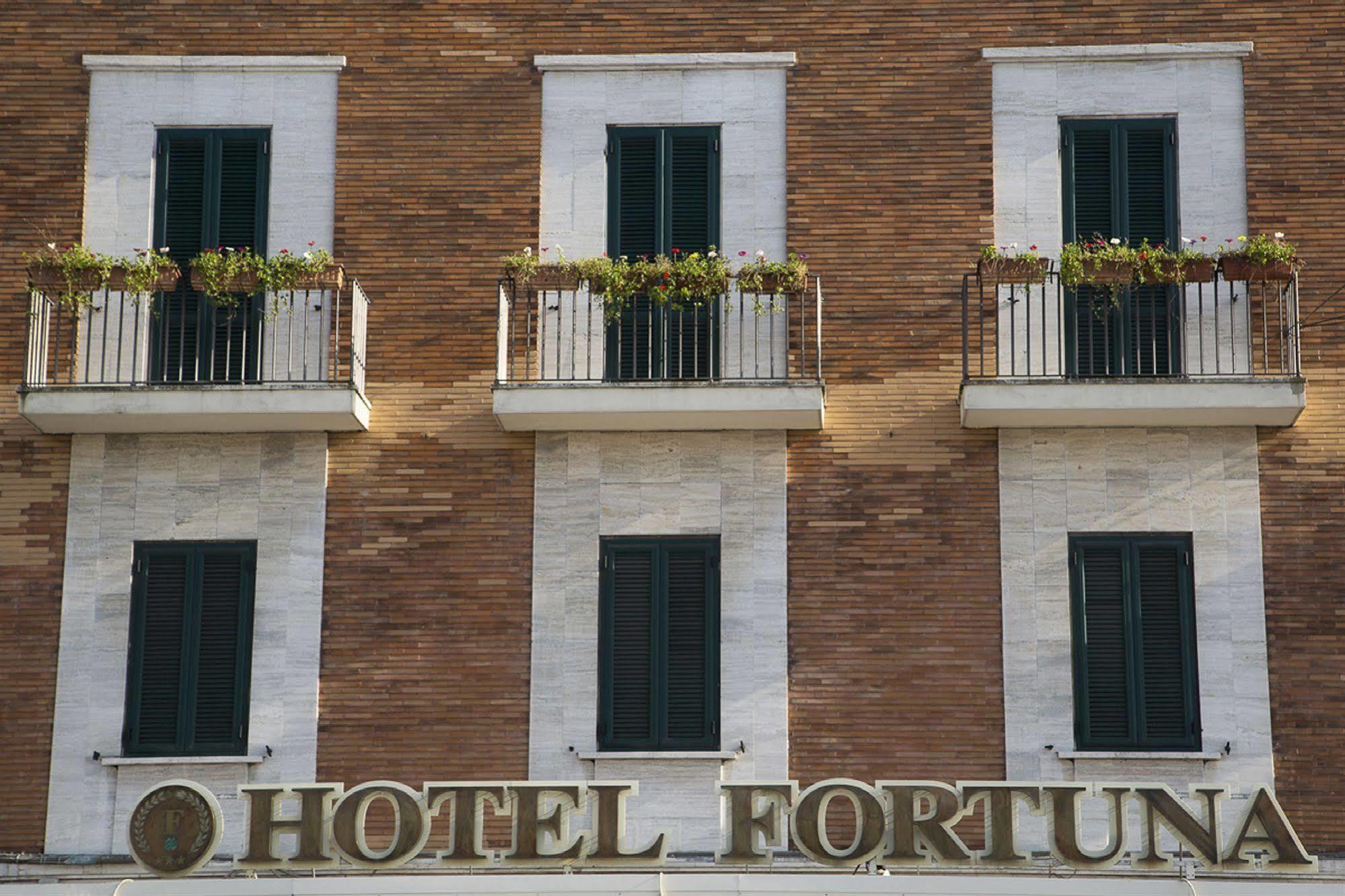 Hotel Fortuna Ancona Exterior photo